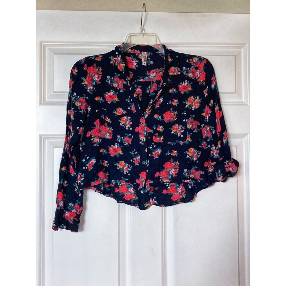 Cropped Floral Button-Down Blouse